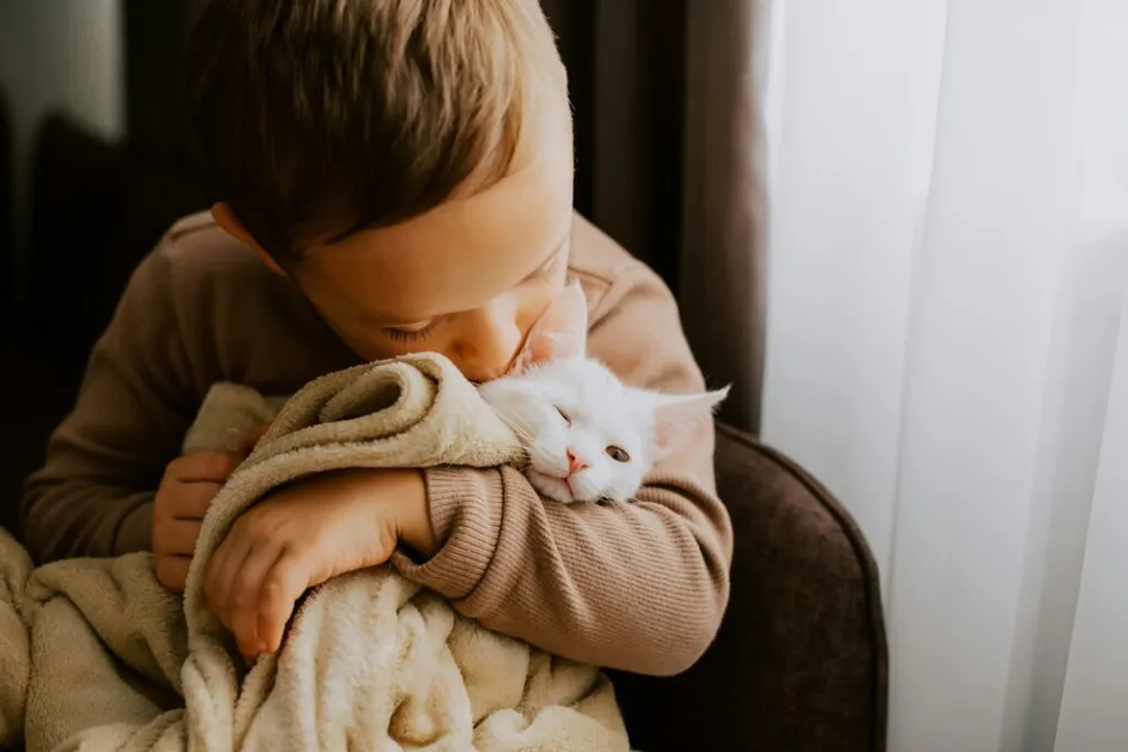 A Guide to Your New Puppy or Kitten: Health, Training, and Tips for 2025