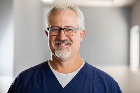 Dr. Benjamin Hada
