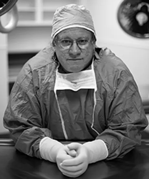 Dr. Ira S. Niedweske